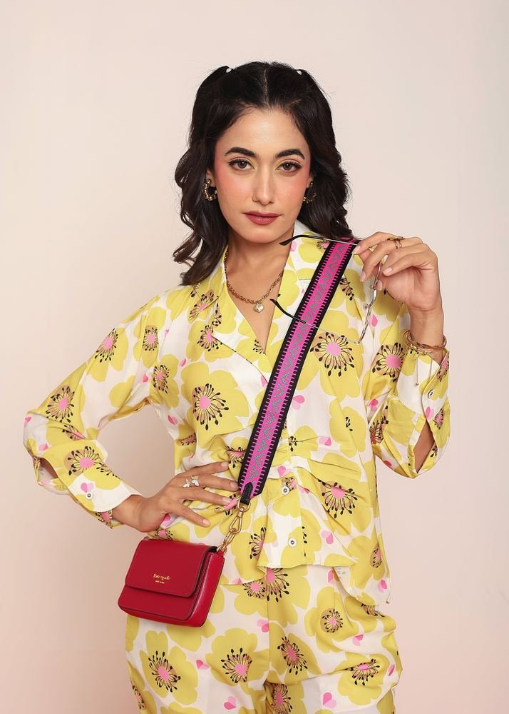 Printed pleated shirt & straight pant set photo 4