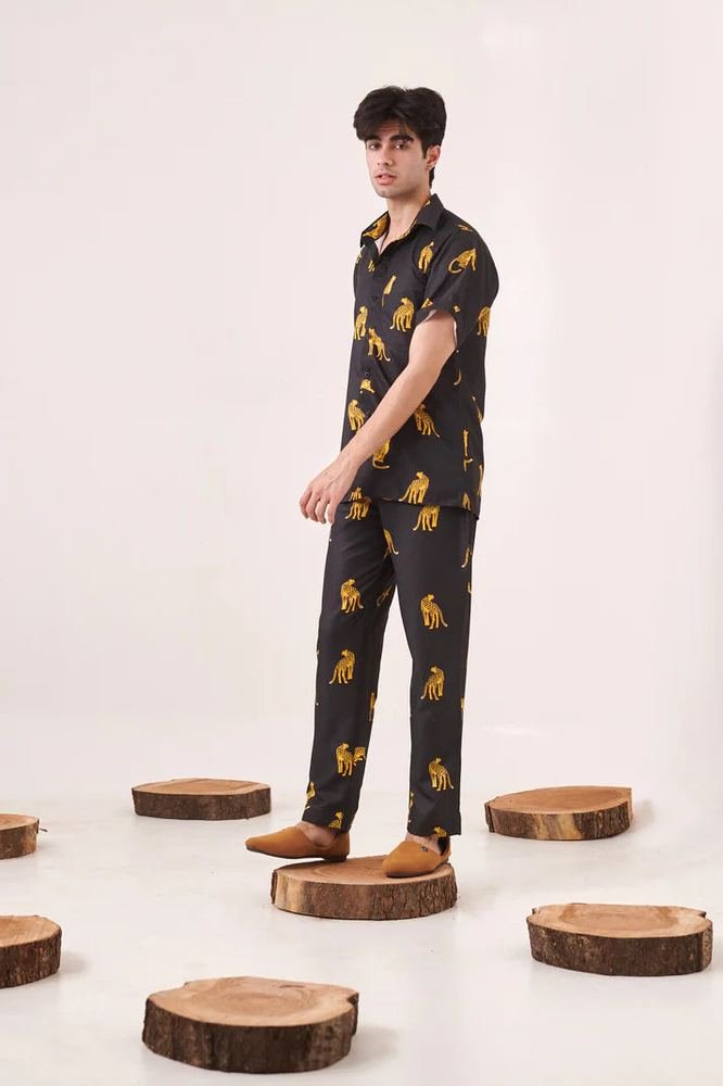 Leapard print shirt photo 2