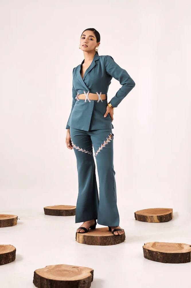 Solid embellished blue blazer shirt photo 4